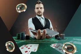 Pengguna menikmati pertandingan sepak bola melalui perangkat mobile dengan nyaman dan cepat